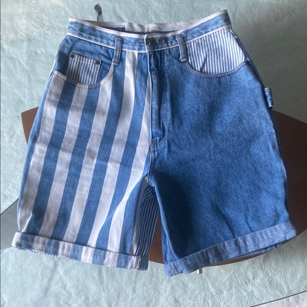 Vtg Nuovo shorts